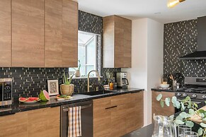 Yellowjacket by Avantstay Entertainers Yard, 20min 2 Coachella Valley 