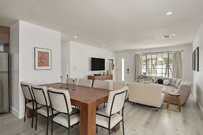 Yellowjacket by Avantstay Entertainers Yard, 20min 2 Coachella Valley 