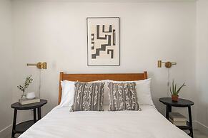 Yellowjacket by Avantstay Entertainers Yard, 20min 2 Coachella Valley 