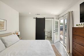 Yellowjacket by Avantstay Entertainers Yard, 20min 2 Coachella Valley 