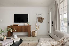 Yellowjacket by Avantstay Entertainers Yard, 20min 2 Coachella Valley 