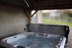 Forest View House - Private Hot Tub