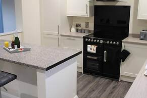 Forest View House - Private Hot Tub