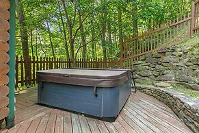 Leyland by Avantstay Cabin Mansion w/ Views