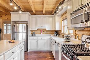 Leyland by Avantstay Cabin Mansion w/ Views
