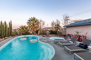 Archie by Avantstay Desert Retreat w/ Pool, Edge of Joshua Tree, Bonus