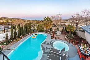 Archie by Avantstay Desert Retreat w/ Pool, Edge of Joshua Tree, Bonus