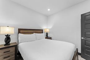 Clearwater Lofts #105, Building 1 By Summit County Mountain Retreats