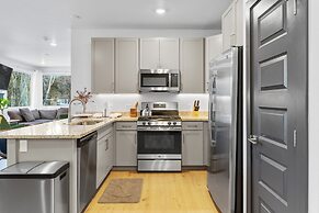 Clearwater Lofts #105, Building 1 By Summit County Mountain Retreats