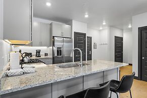 Clearwater Lofts #105, Building 1 By Summit County Mountain Retreats