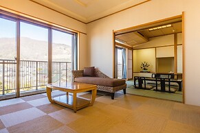 Japanese Onsen Ryokan KOHAKUEN