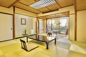 Japanese Onsen Ryokan KOHAKUEN