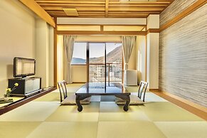 Japanese Onsen Ryokan KOHAKUEN