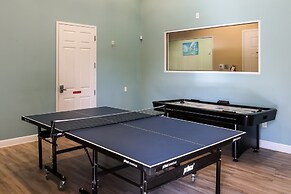 Take It Easy at Watersong