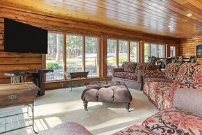 Moose Lodge by Avantstay Luxe Berkshires Escape