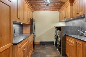 Moose Lodge by Avantstay Luxe Berkshires Escape