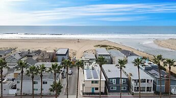 Velvet Sand II by Avantstay Steps to Newport Beach