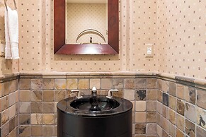 Sandflower by Avantstay Oasis w/ Pool + Golf!