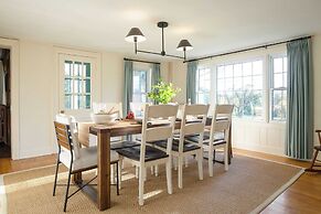 Whitney by Avantstay Private Berkshires Estate