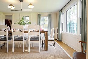 Whitney by Avantstay Private Berkshires Estate