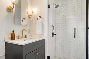 Cordelia by Avantstay Amazing Backyard, 10mins From Stockbridge!