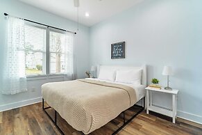 Bottlenose by Avantstay Walk to Miramar Beach