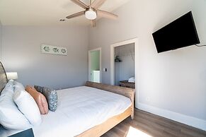 Tidepool by Avantstay 2min Walk to Miramar Beach!