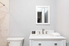 Dory by Avantstay Walk to the Beach, Luxe Home