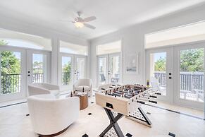 Miramar Manor by Avantstay Walk to the Beach!