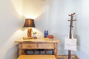 Base Camp by Avantstay Magical Cabin w/ Sauna, Hot Tub & Close to Snow