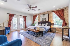Sereno Ranch by Avantstay Sleeps 16! Outdoor Bar/kitchen, Pool, Fire P