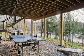 Forget-me-not by Avantstay Bold Lakefront Escape