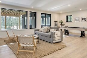 Forget-me-not by Avantstay Bold Lakefront Escape