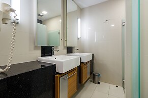 Dua Sentral Kuala Lumpur, Roam