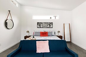 Jackson's Dawg House