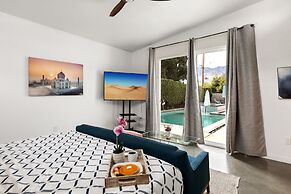 Jackson's Dawg House