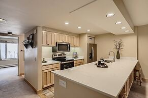 Views Overlooking Keystone w/ Shuttle to Lifts