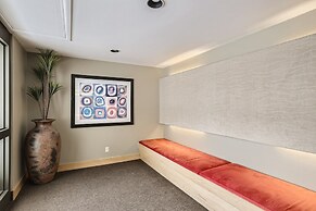 Views Overlooking Keystone w/ Shuttle to Lifts