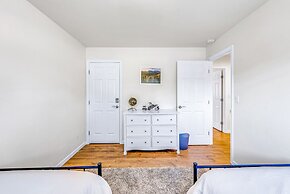 Cozy Oaks - A Coastal Getaway With Idyllic Scenery!