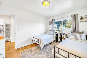 Cozy Oaks - A Coastal Getaway With Idyllic Scenery!