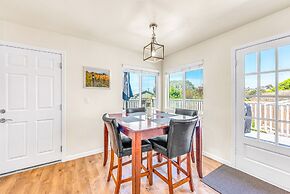 Cozy Oaks - A Coastal Getaway With Idyllic Scenery!