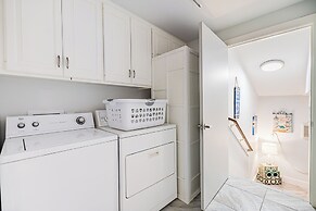 Lake LBJ Waterfront Family-friendly Retreat!