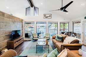 Lake LBJ Waterfront Family-friendly Retreat!
