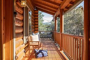 Tanglewood by Avantstay 10mins to Bear Mountain, Contemporary Hillside