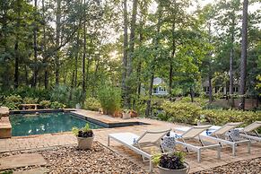 Hilton Lagoon by Avantstay Designer Home w/ Luxe Pool in Hilton Head