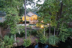 Hilton Lagoon by Avantstay Designer Home w/ Luxe Pool in Hilton Head