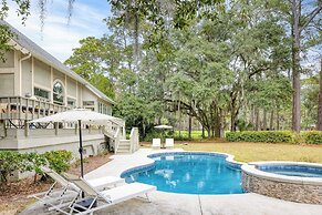 Hilton Ivory by Avantstay Luxe Home + Pool/patio