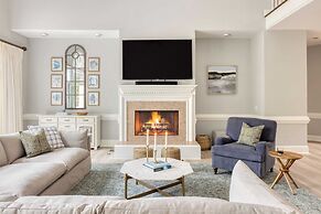 Hilton Ivory by Avantstay Luxe Home + Pool/patio