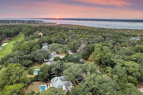 Hilton Ivory by Avantstay Luxe Home + Pool/patio