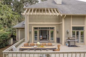 Hilton Ivory by Avantstay Luxe Home + Pool/patio